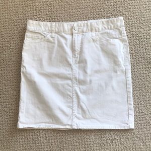 White Tommy Hilfiger jean skirt
